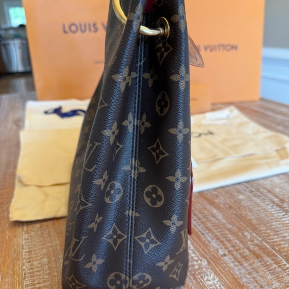 Louis Vuitton Signature Monogram Graceful PM Bag - Picture 8 of 11